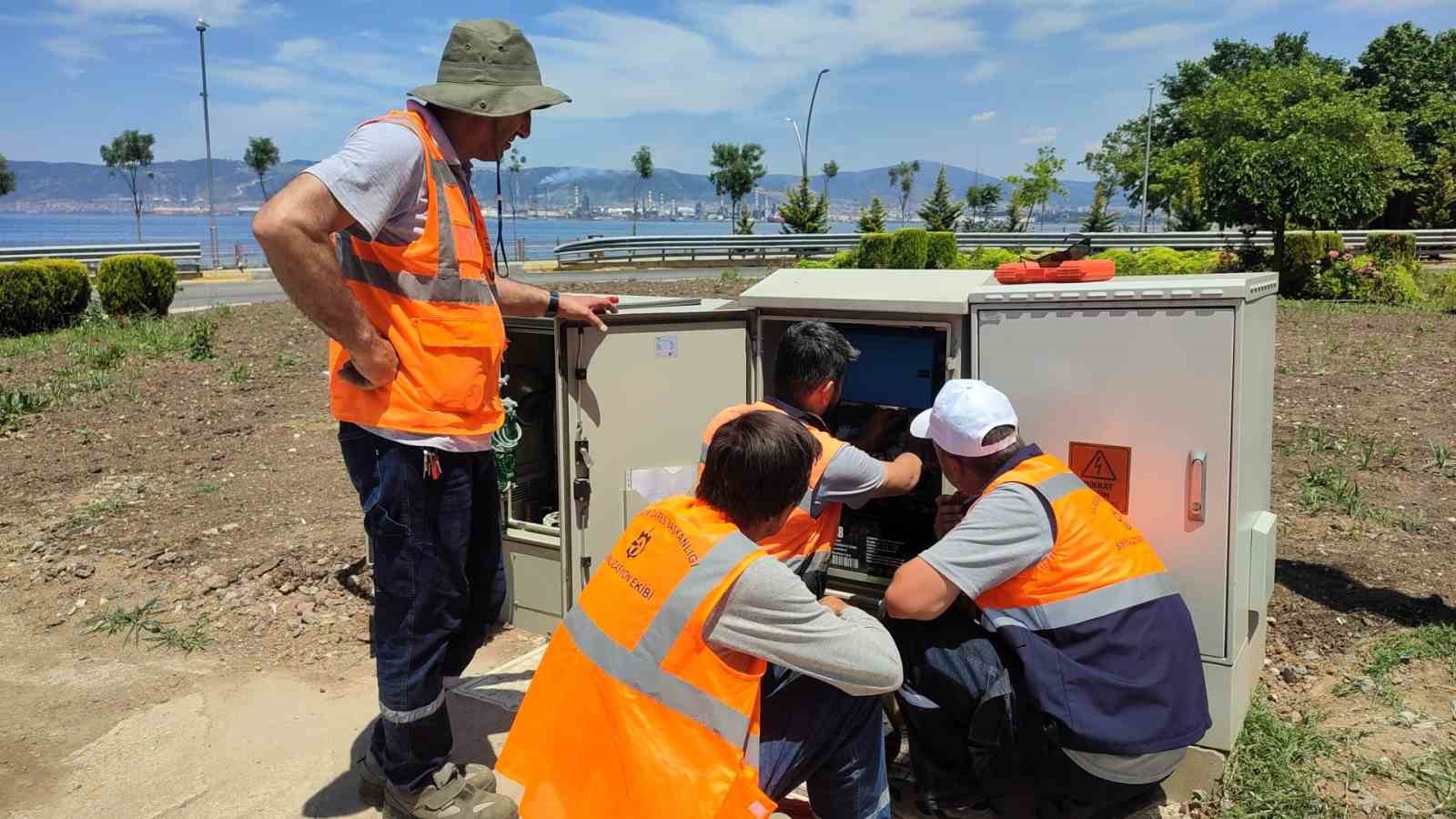 Kocaeli’de trafik güvenliği için 269 kavşakta 7/24 sinyalizasyon takibi