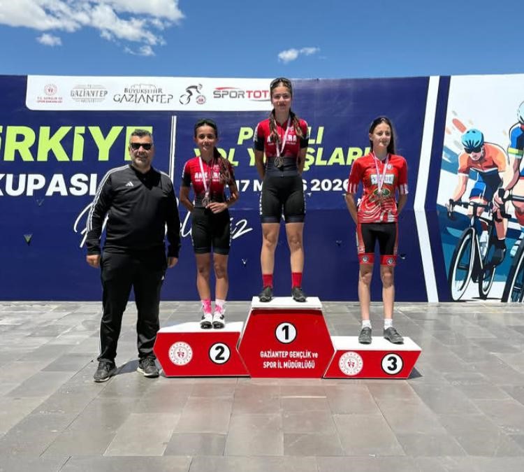 Akhisarlı pedallar Gaziantep&rsquo;te zirveye &ccedil;ıktı