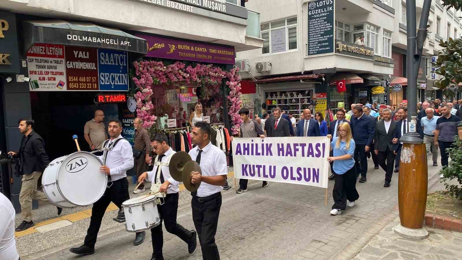 Sinop’ta Ahilik Haftası: Yılın Ahisi kaftanını giydi