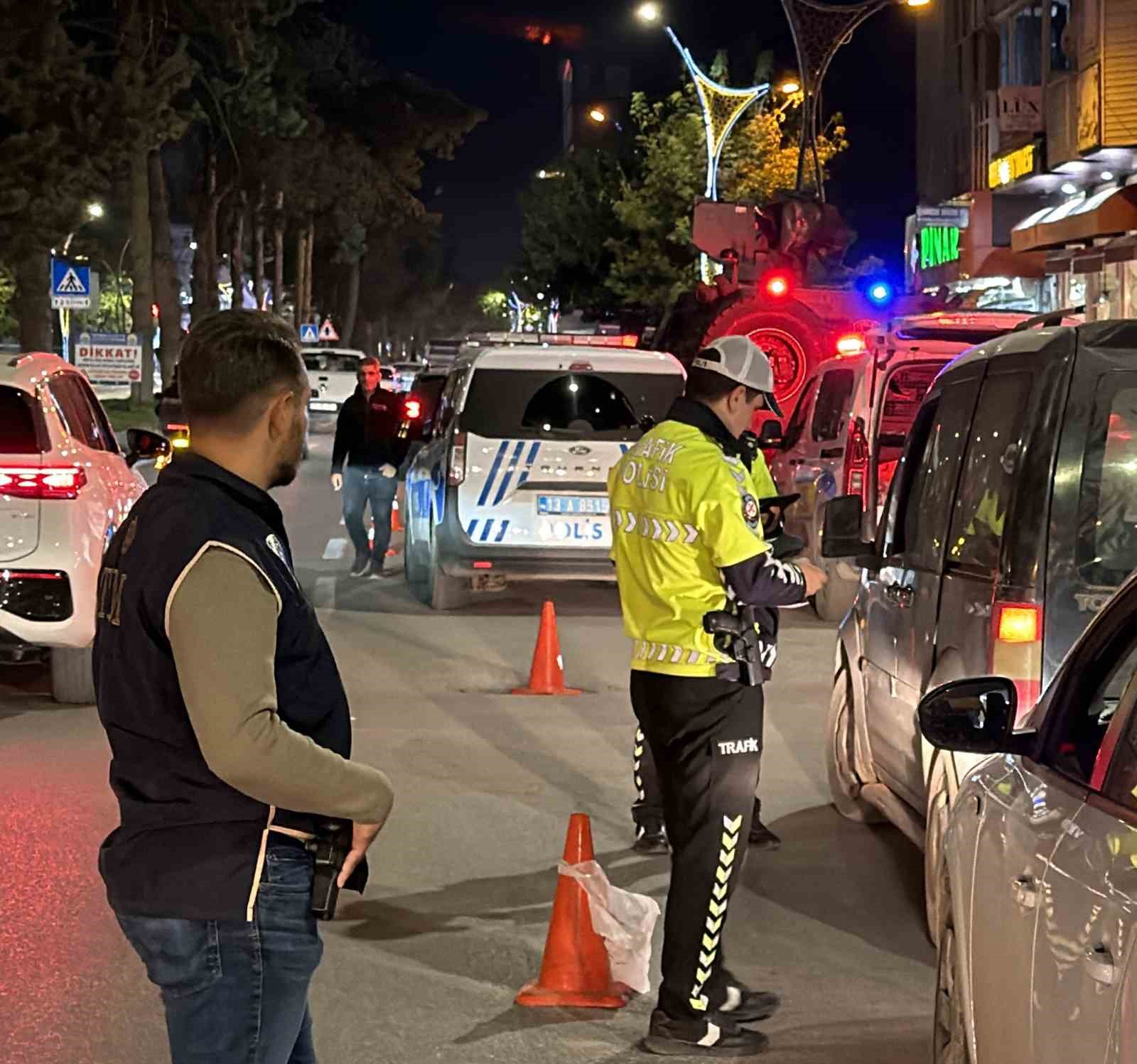 Tatvan&rsquo;da "Huzur ve G&uuml;ven" uygulaması