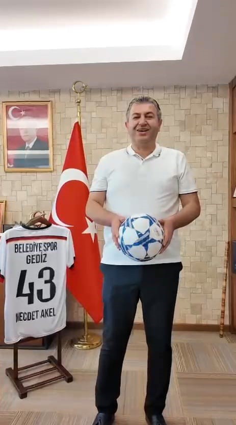Gediz Belediyesinin A Millî Futbol Takımı’na destek videosu viral oldu