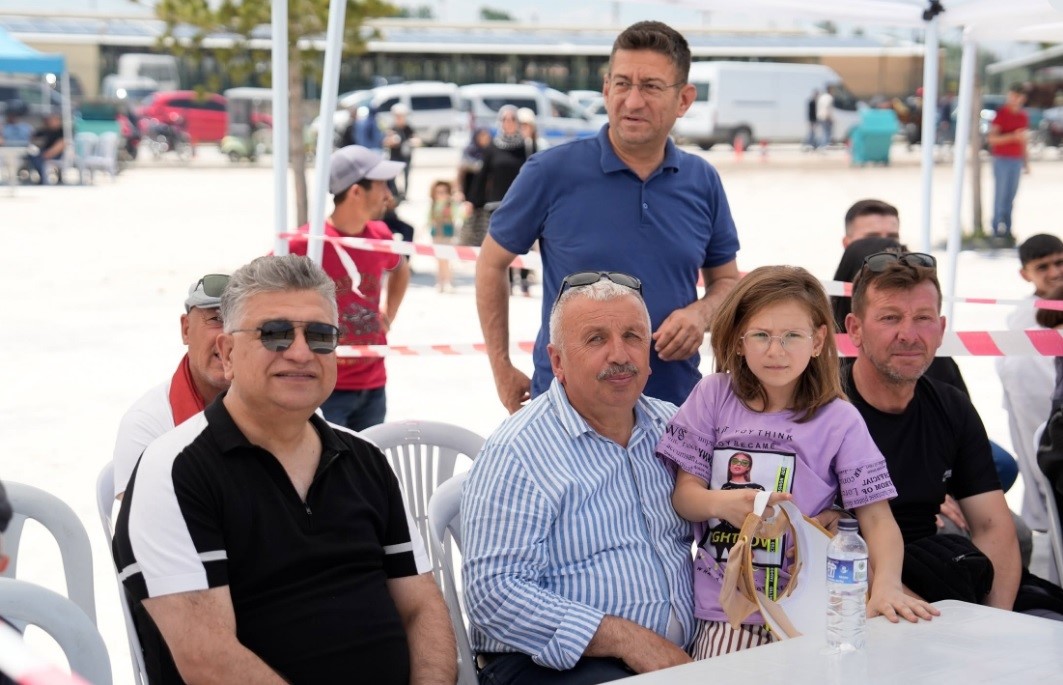 Tavşanlı’da Rahvan at yarışları nefes kesti
