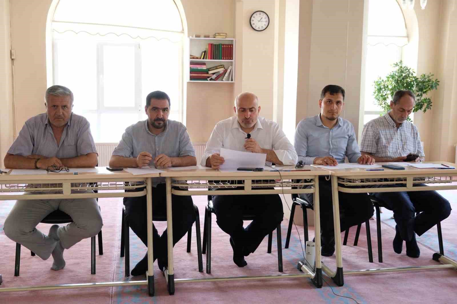Erzincan’da Etkili Hutbe Sunumu ve Ezanı Güzel Okuma Yarışmaları tamamlandı