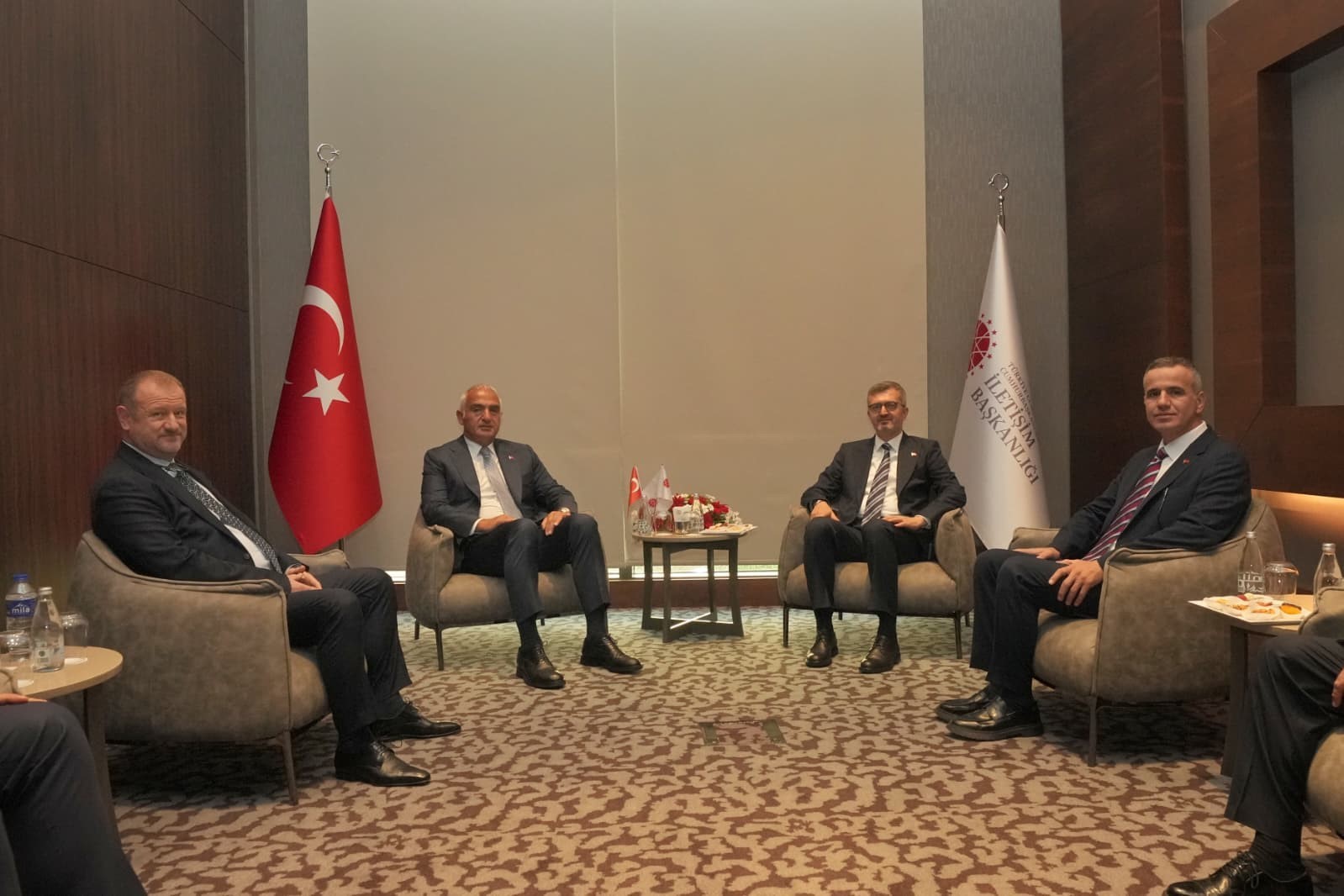 Dünya Türk dizilerini izliyor, Türkiye’yi merak ediyor