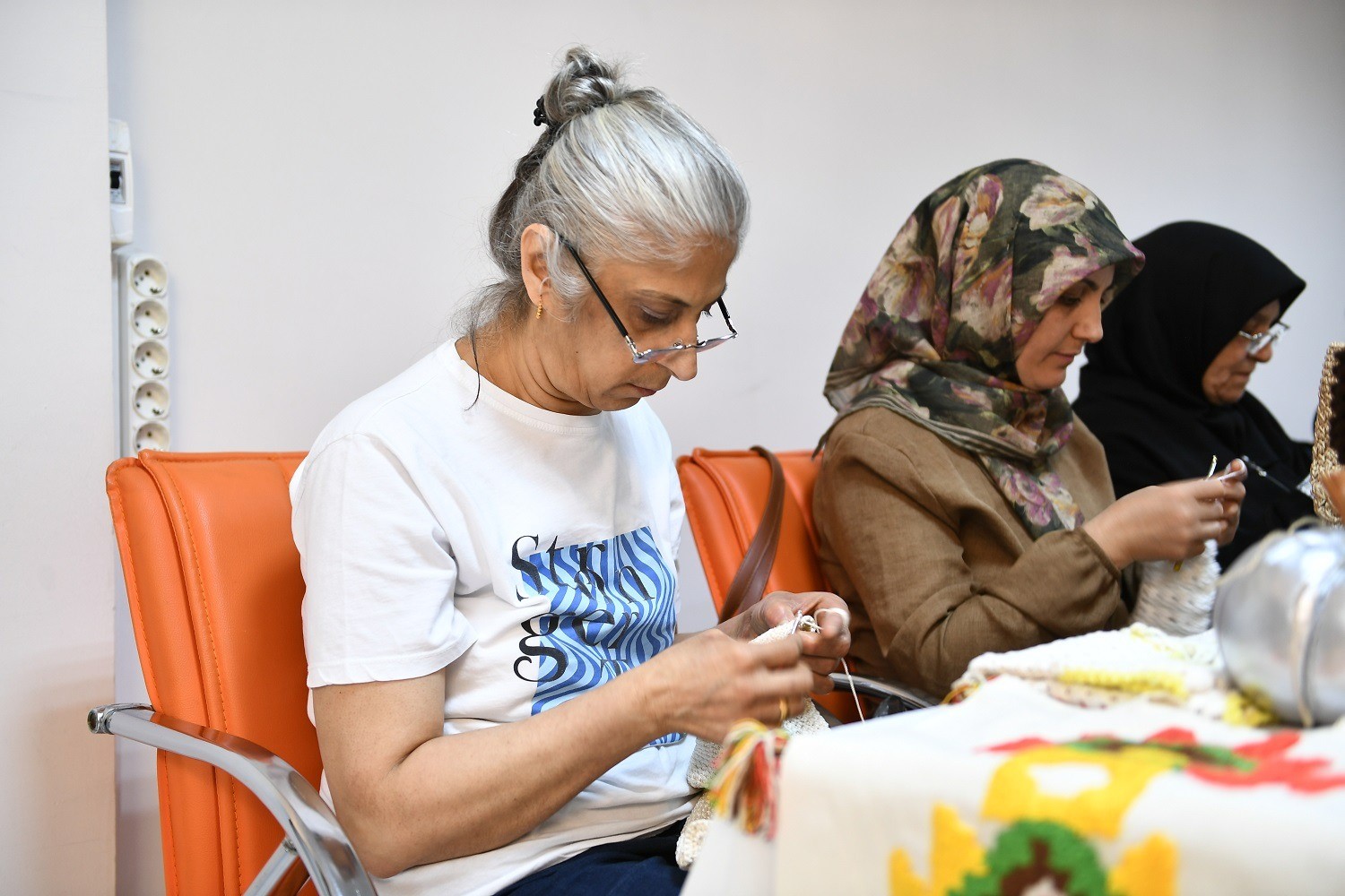 Yeşilyurt’ta el emeği ürünler ekonomiye dönüşüyor