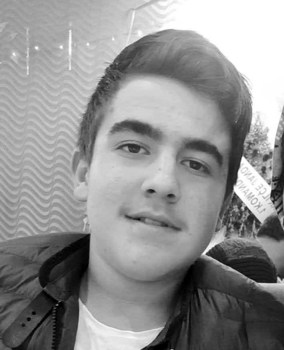 Niğde&rsquo;de elektrik faciası: 18 yaşındaki gen&ccedil; hayatını kaybetti