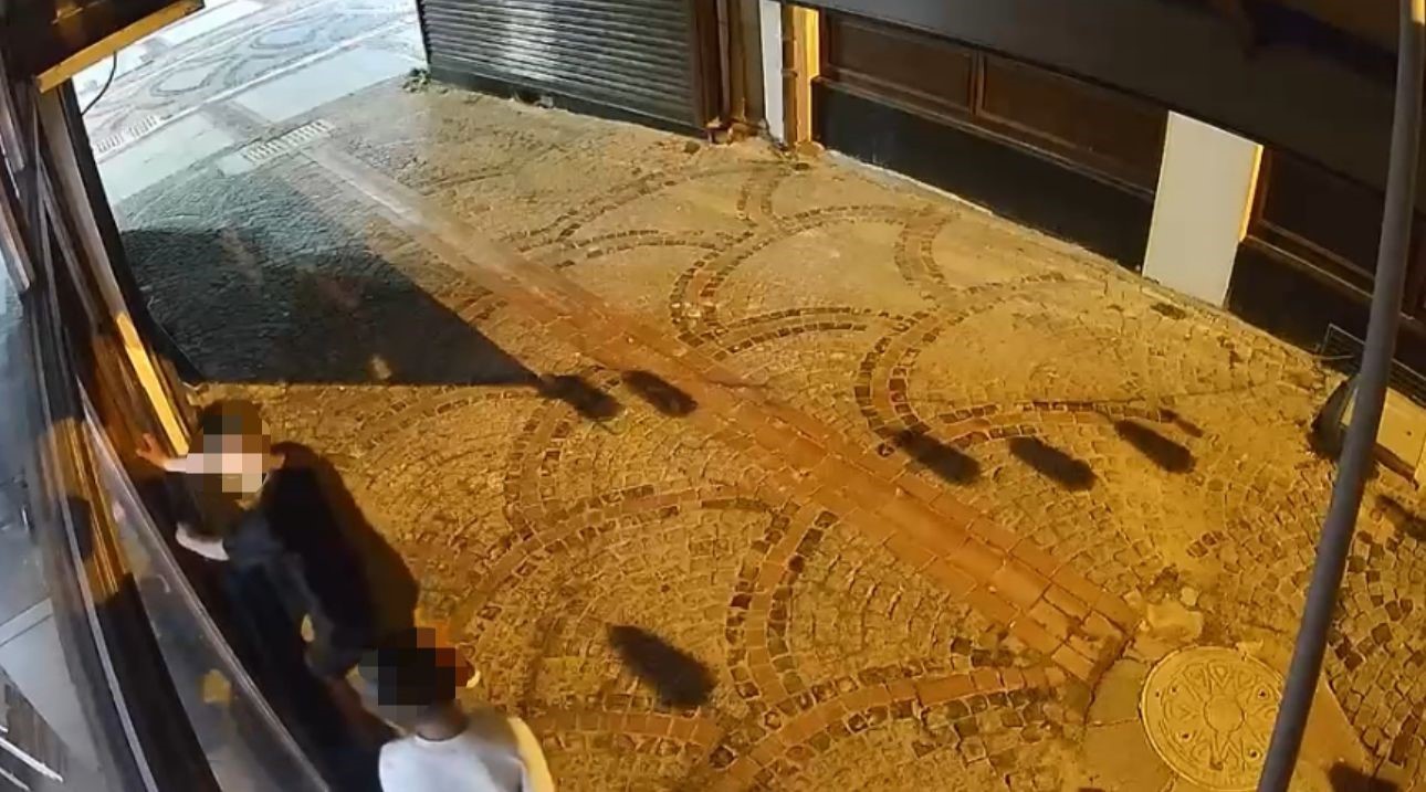 Edirne’de çocuk hırsızlar kameraya yansıdı
