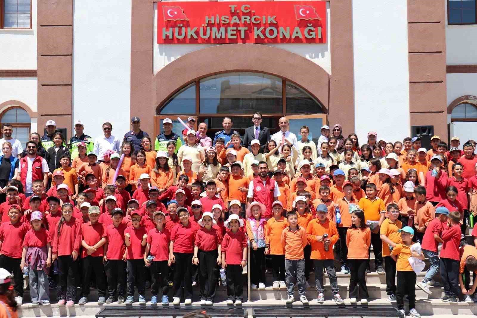 Hisarcık&rsquo;ta "Spor Her Yerde" etkinliği coşkuyla ger&ccedil;ekleştirildi