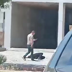 Emekli polis, bıçakla saldıran oğlunu öldürdü