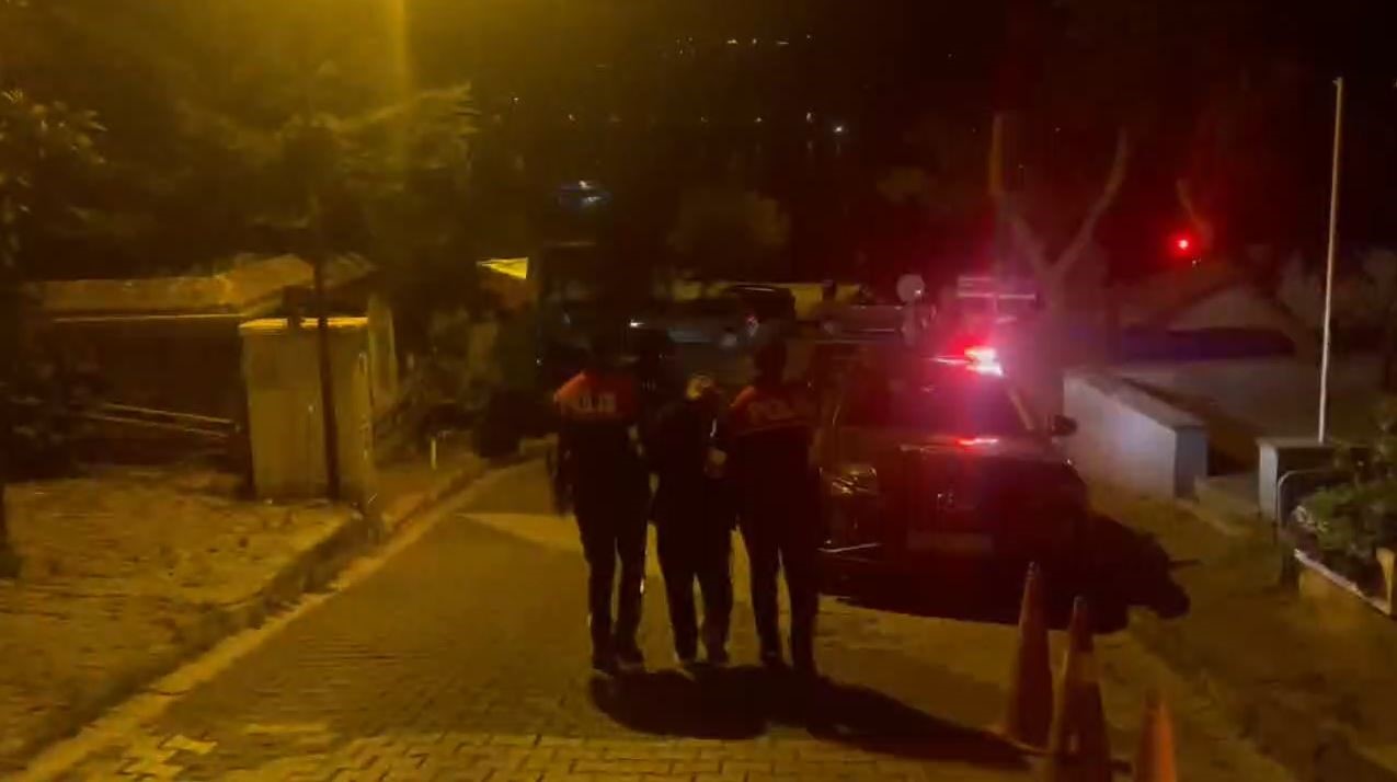 Sarıyer’de AVM’de silahlı saldırı: 1 yaralı, 16 yaşındaki şüpheli tutuklandı
