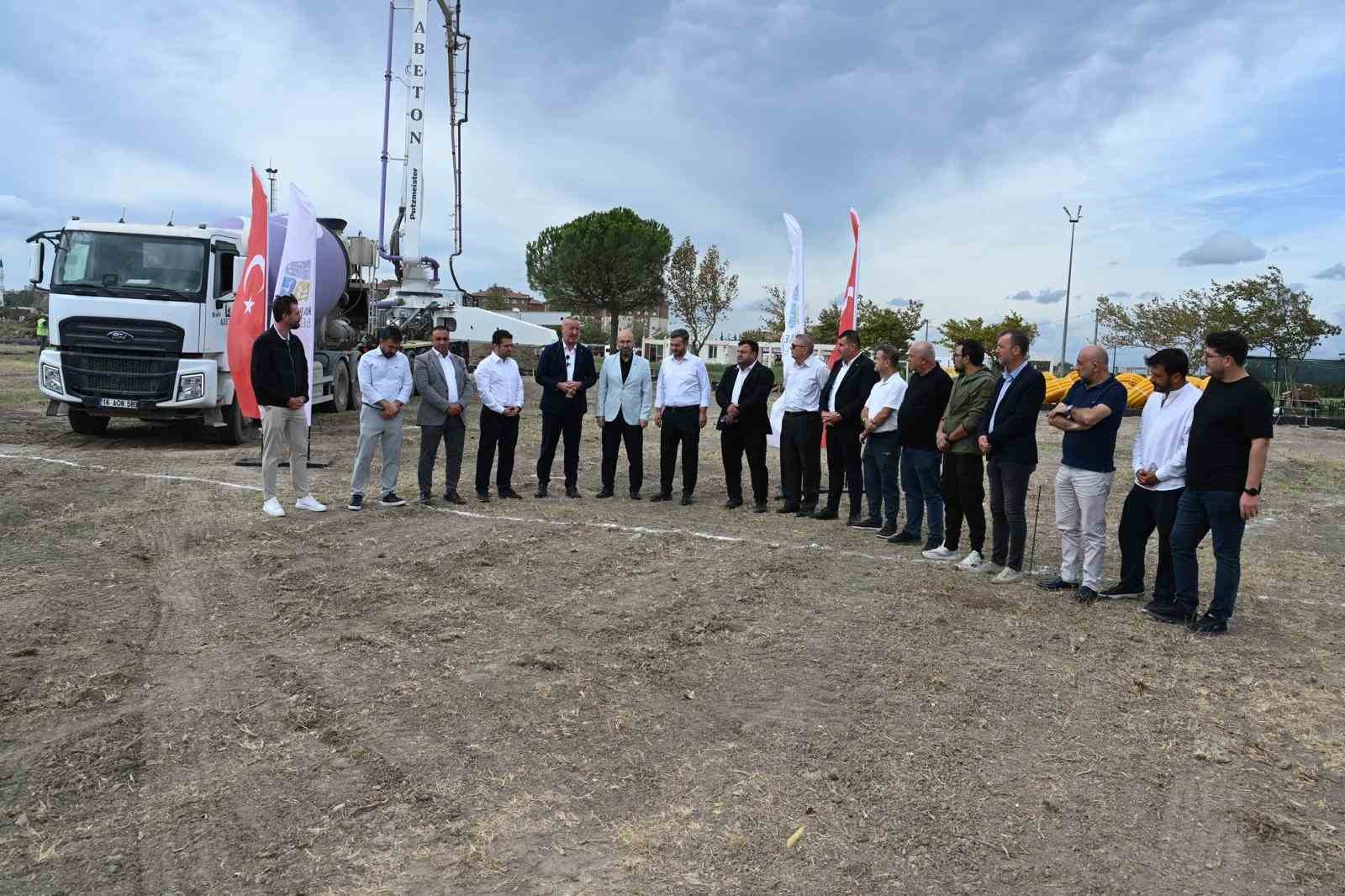 Karacapark&rsquo;ta 100 milyon liralık spor yatırımında ilk adım atıldı