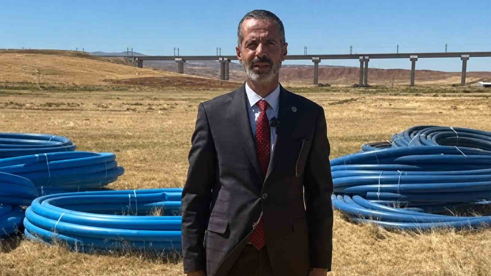 Sosyal medyadan isyan etmişti, &ccedil;ağrı karşılık buldu: Bor&ccedil;lar &ouml;dendi, &ccedil;alışma başladı