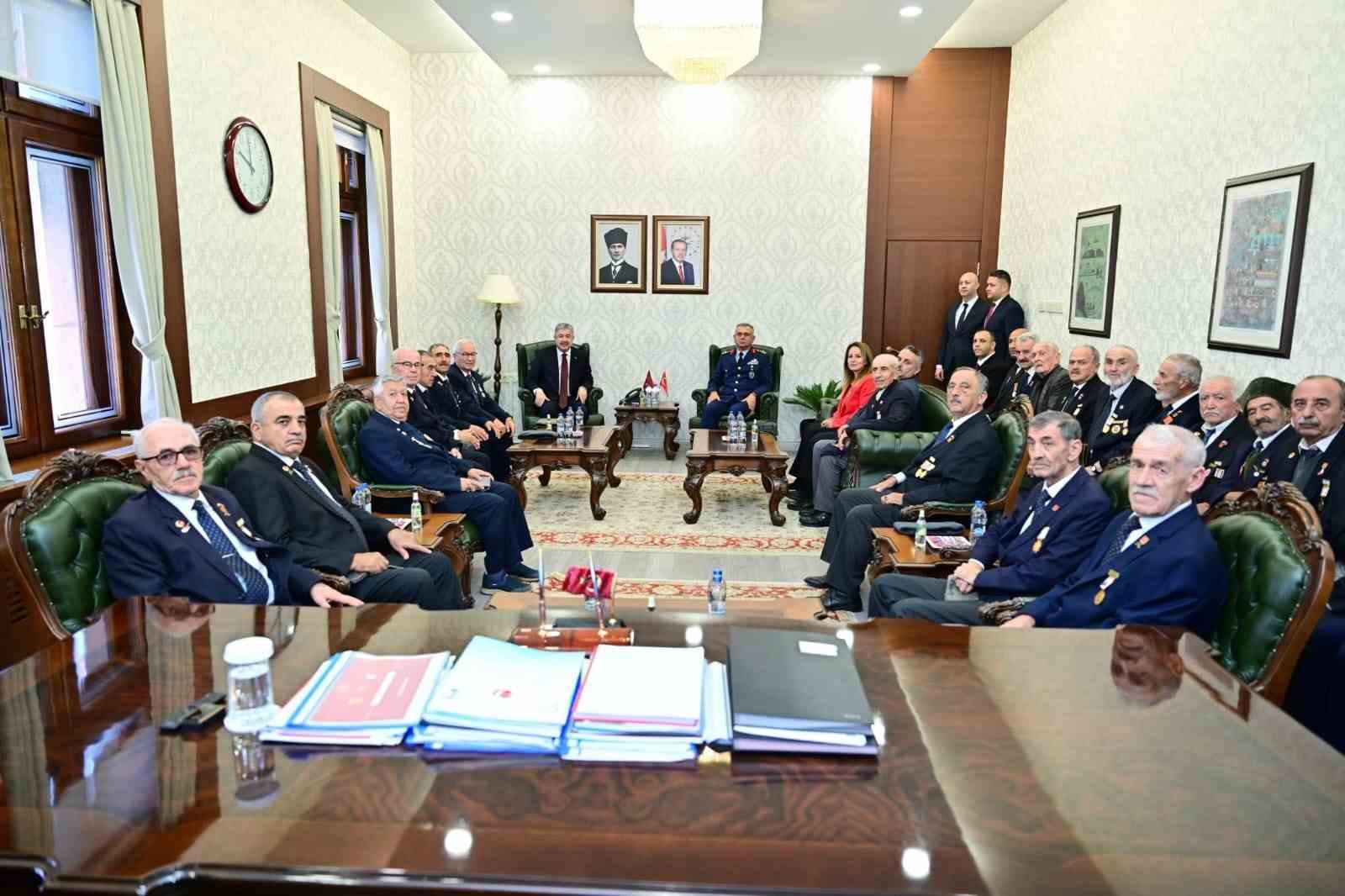 Eskişehir Valiliği&rsquo;nde 19 Eyl&uuml;l Gaziler G&uuml;n&uuml; Kabul&uuml;