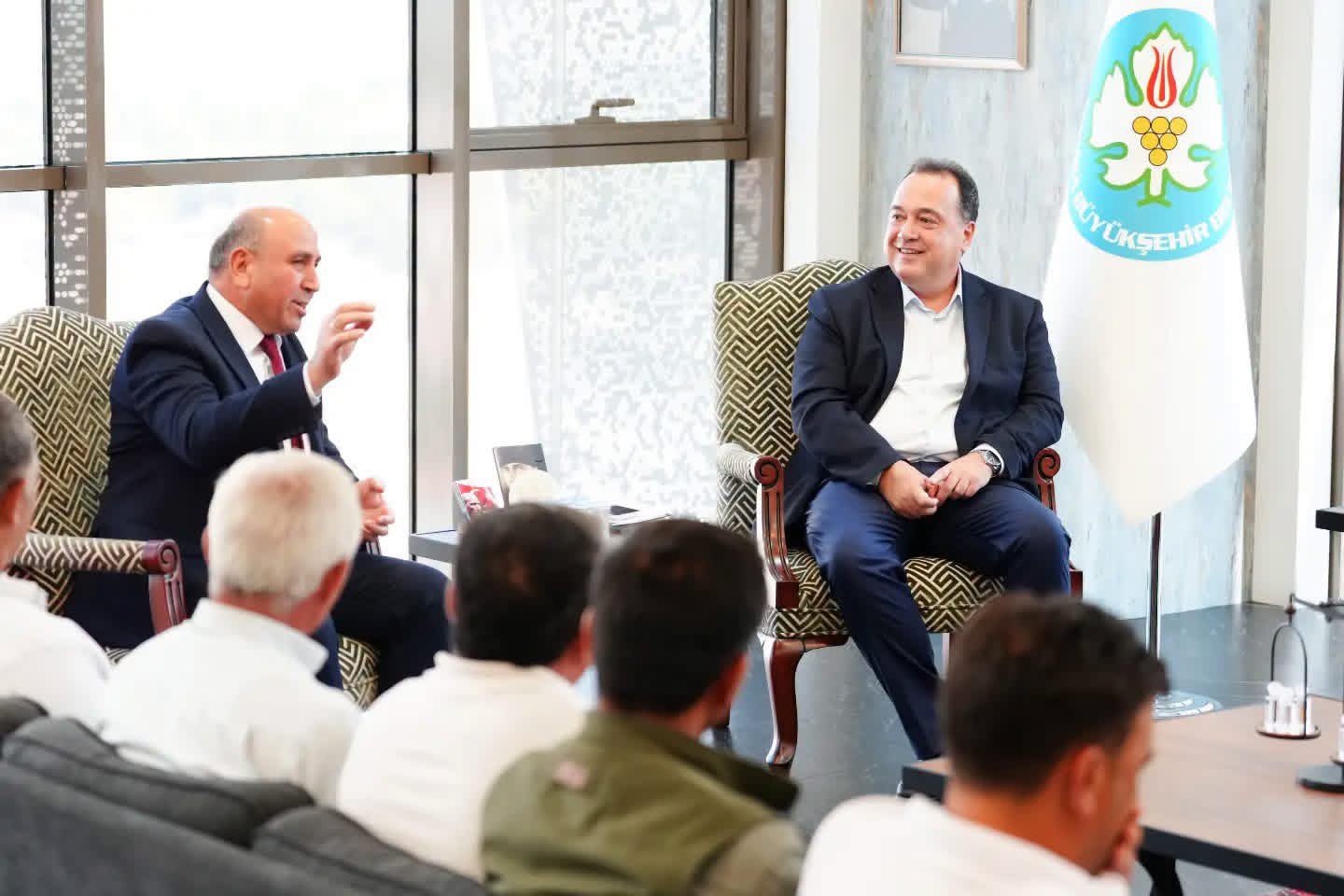 Sarıgöllü muhtarlar taleplerini iletti