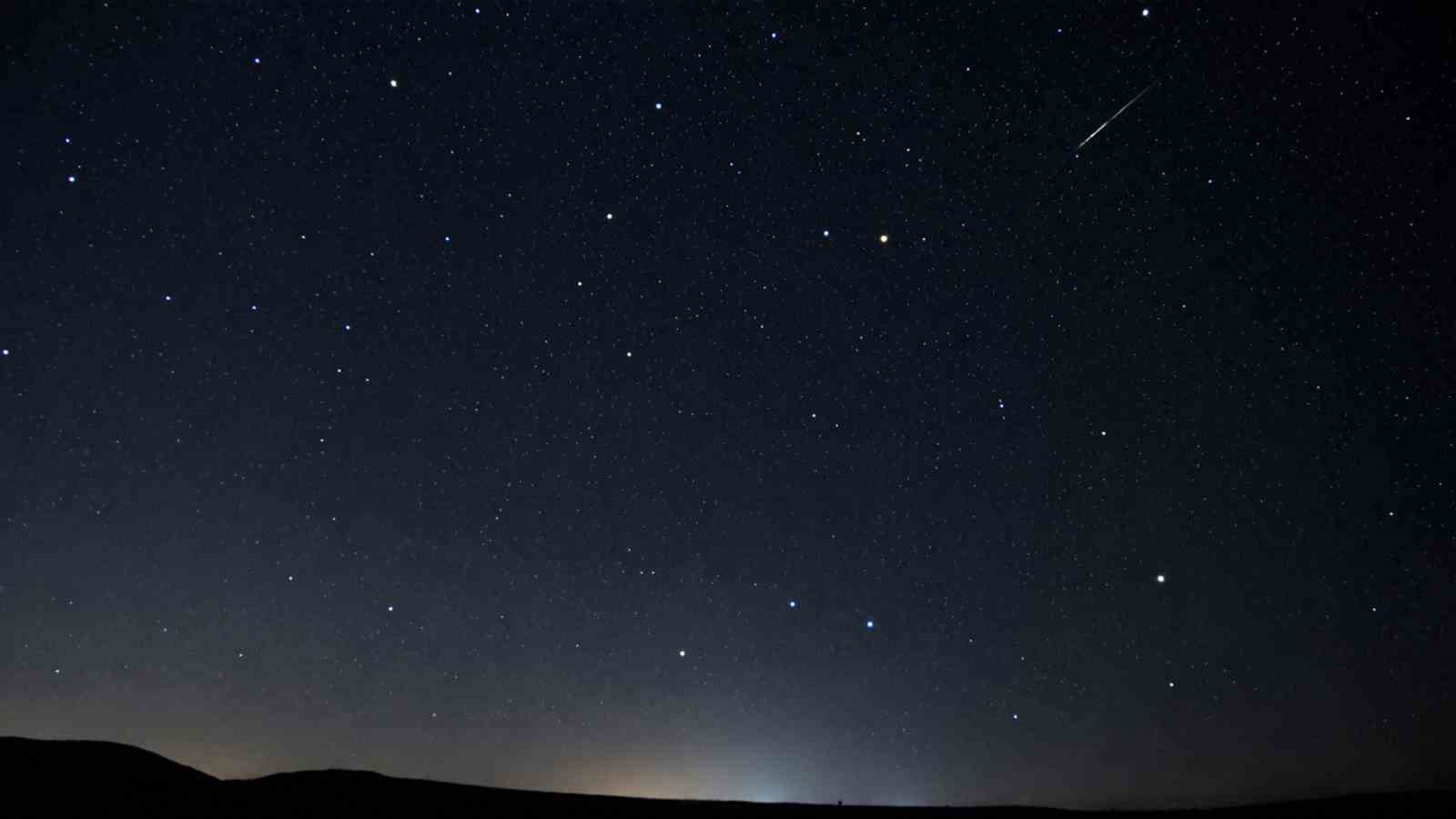 Kırıkkale&rsquo;de perseid meteor yağmuru g&ouml;r&uuml;nt&uuml;lendi