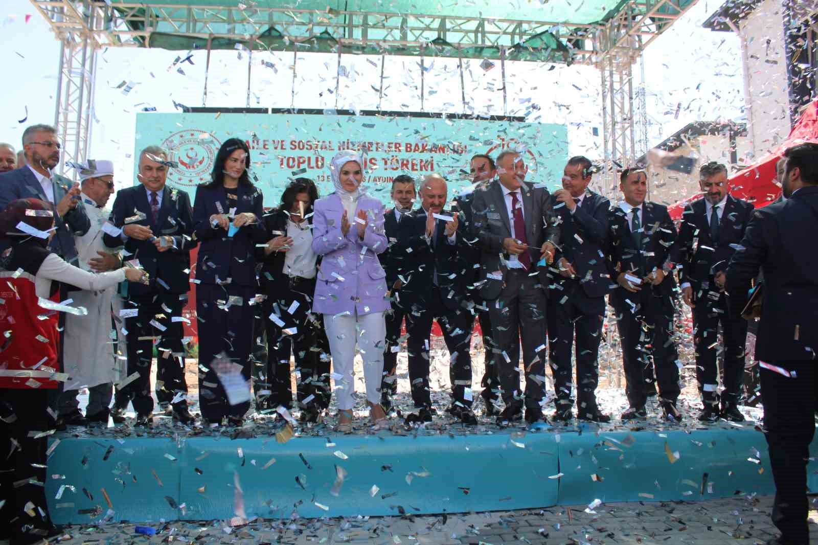 Aile ve Sosyal Hizmetler Bakanı Göktaş Aydın’da 4 merkezin açılışını yaptı