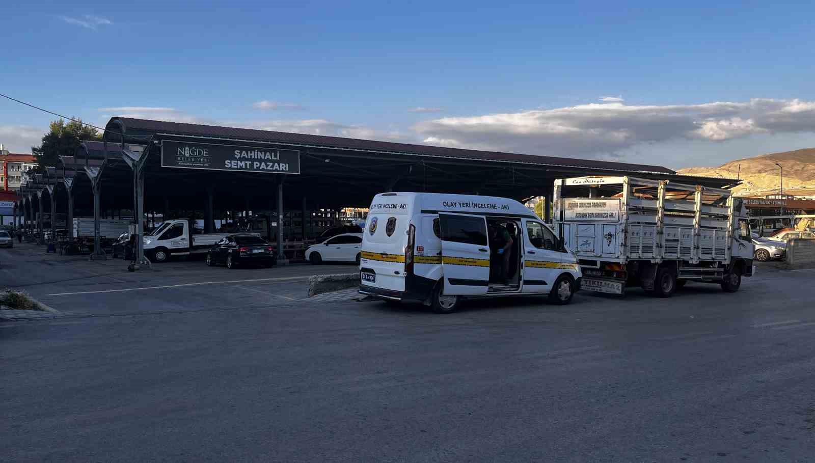 Niğde’de kıraathanede silahlı kavga: 4 yaralı