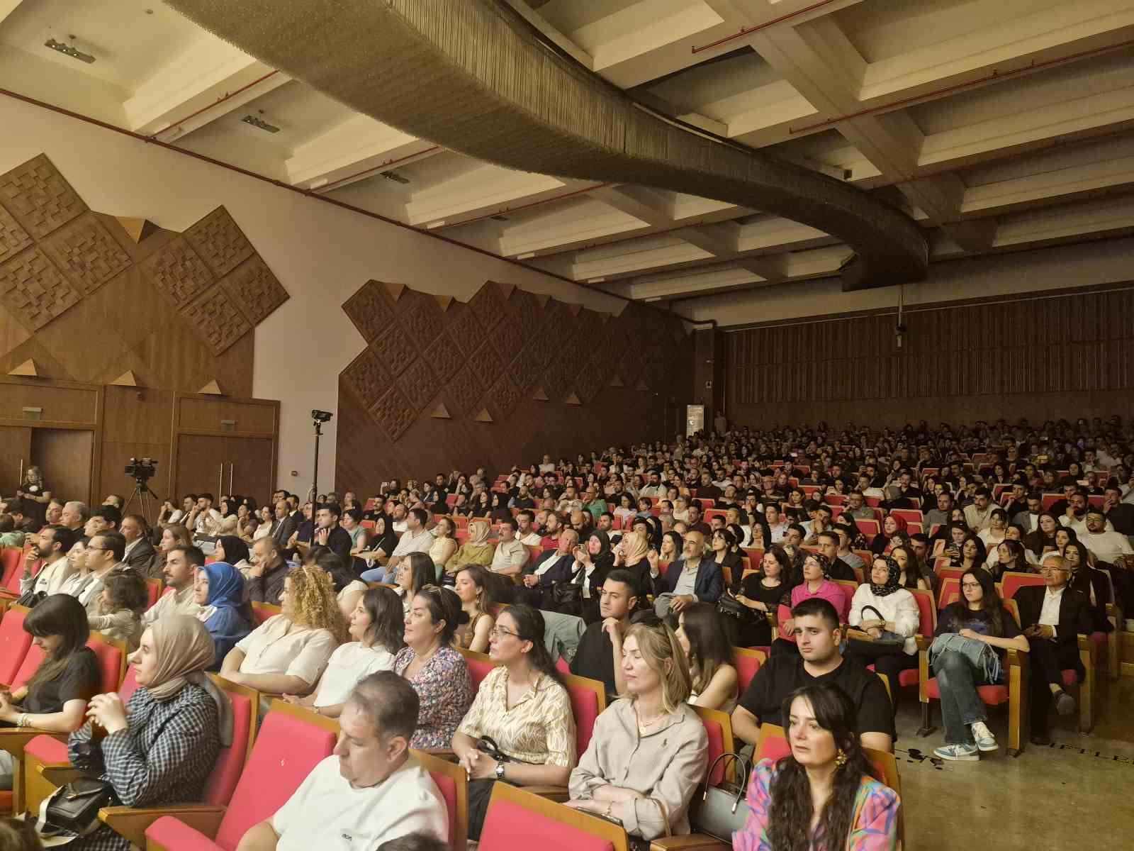 Ankara&rsquo;da Jandarma Bandosu ve hastane personelinden ortak konser