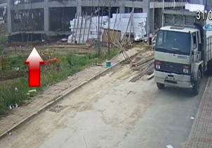 3 kişinin yaralandığı göçük kamerada