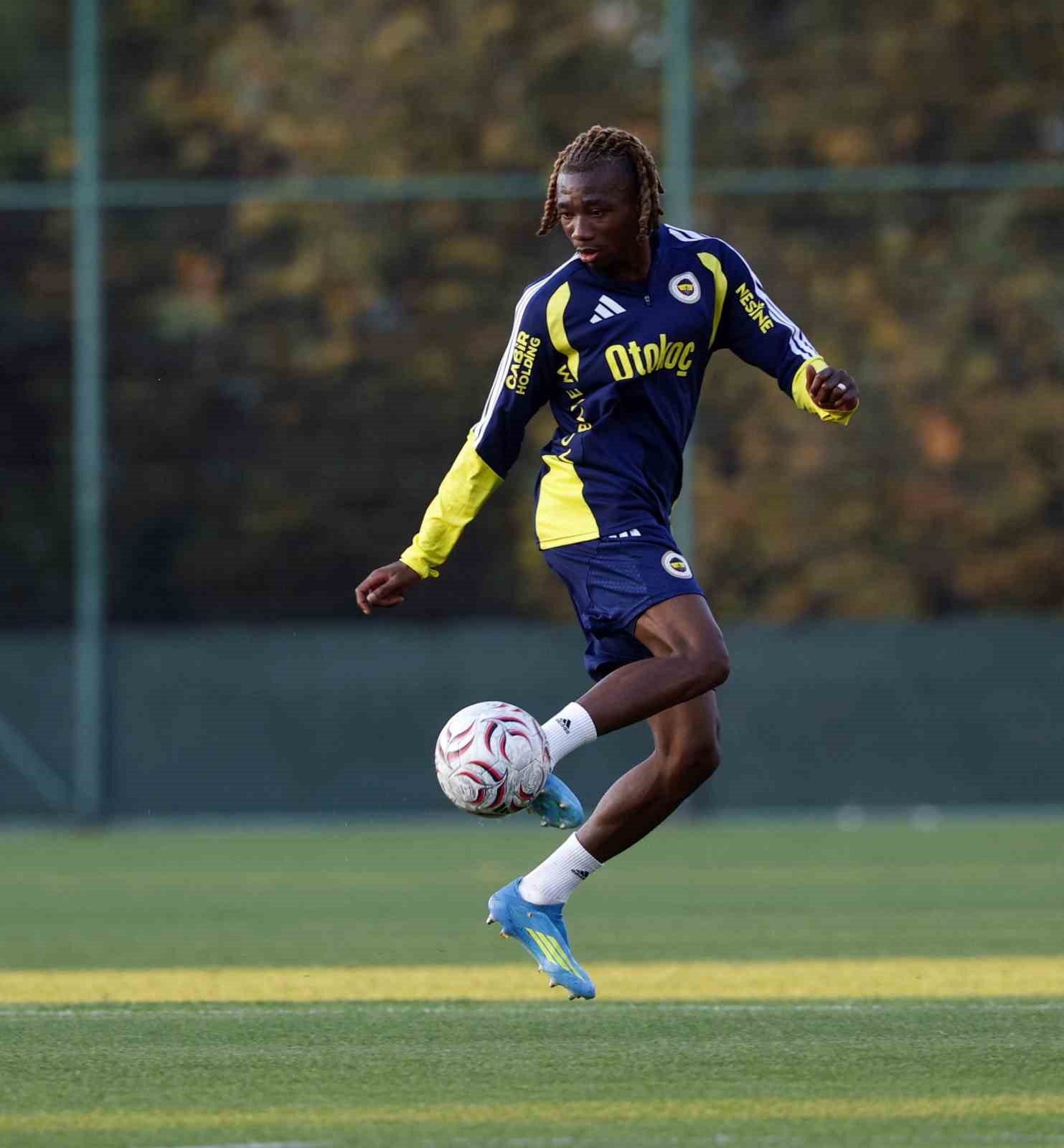 Fenerbahçe, Konyaspor maçı hazırlıklarını tamamladı