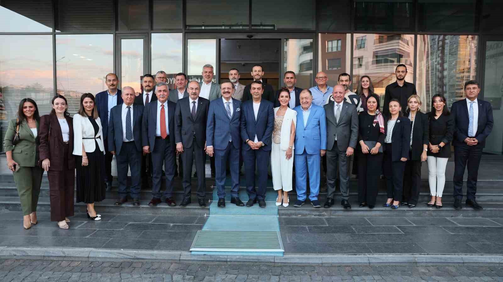 TOBB Başkanı Hisarcıklıoğlu, KAGUTİM ve Digiconnect Merkezlerini yerinde inceledi