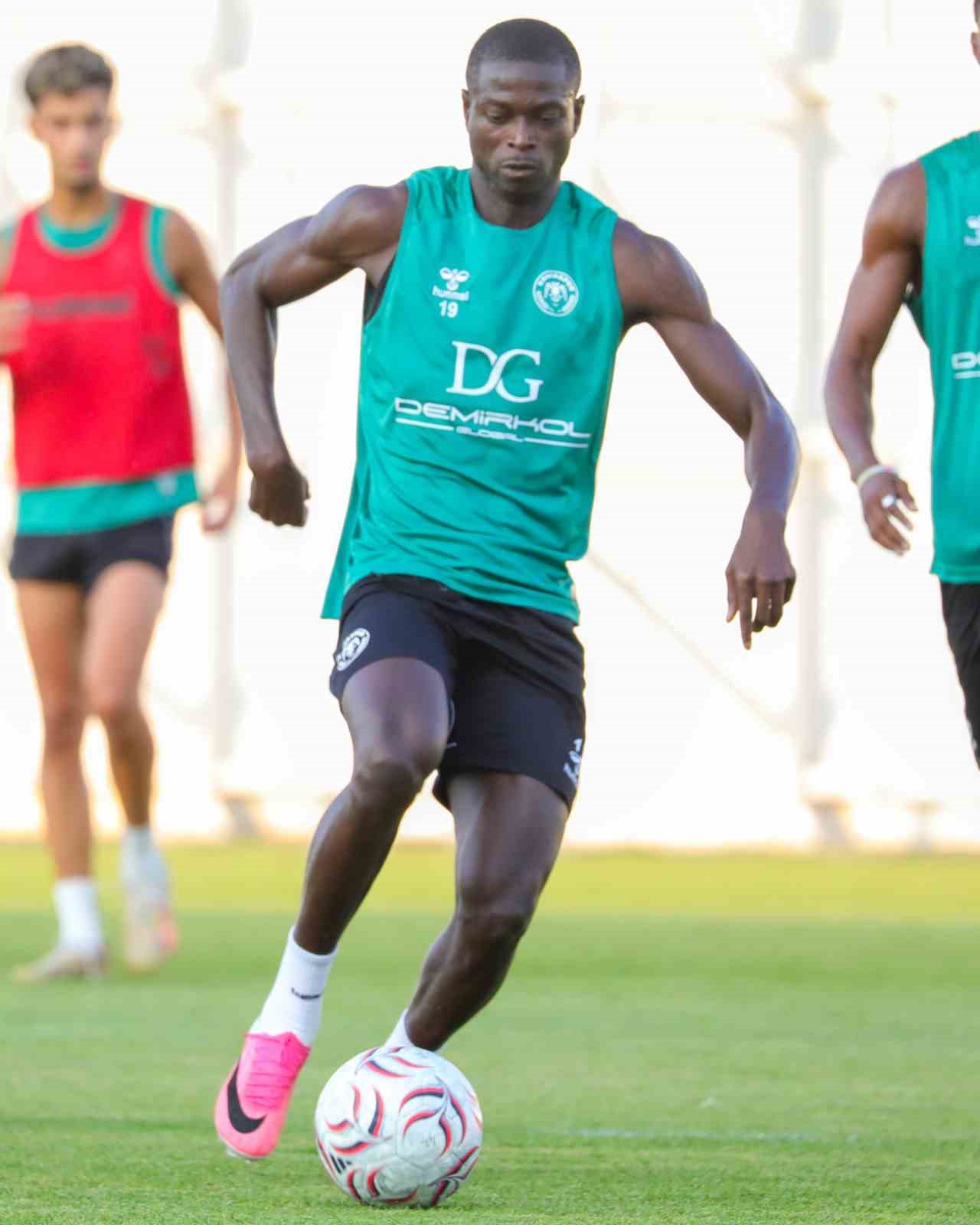 Konyaspor, Çaykur Rizespor maçı hazırlıklarını sürdürüyor