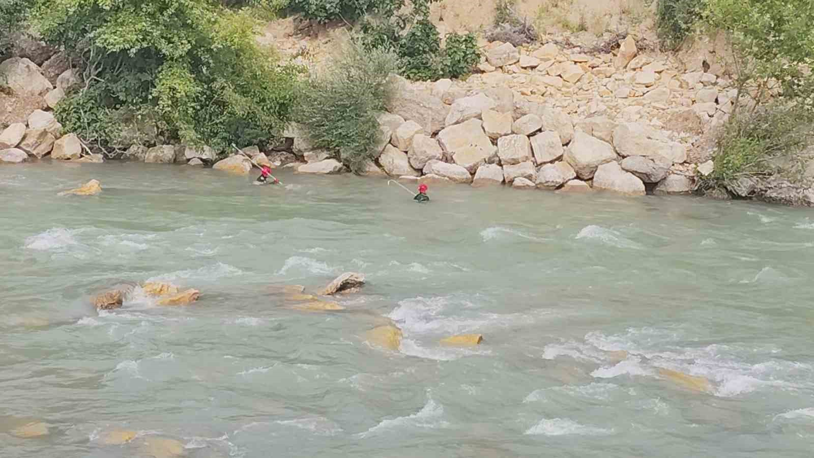 Alanya’da çayda kaybolan genci arama çalışmalarına yarın devam edilecek