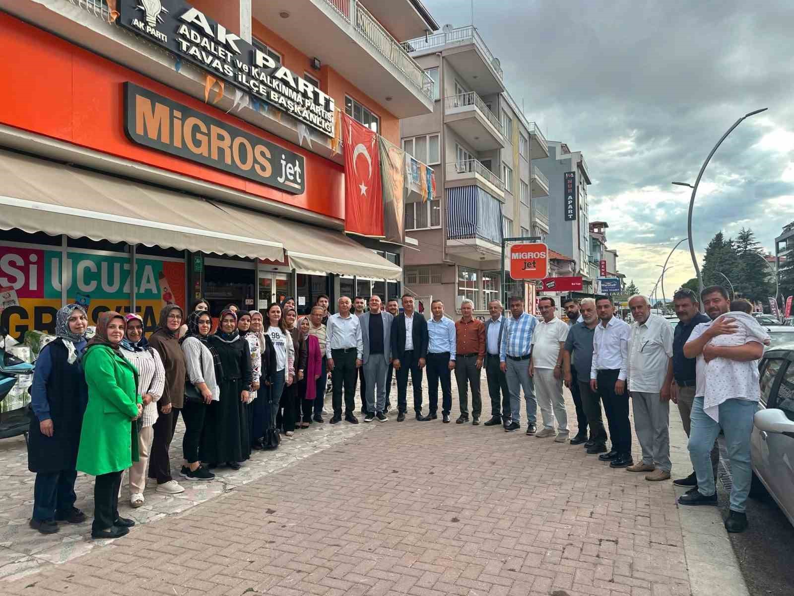 AK Parti kadrolarından Denizli&rsquo;ye tam saha &ccedil;ıkarma: