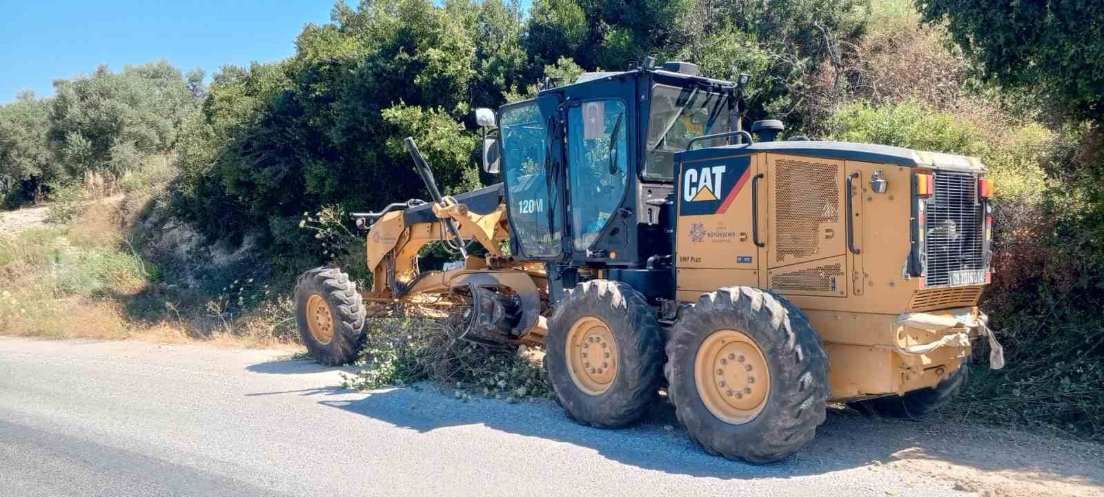 Aydın B&uuml;y&uuml;kşehir&rsquo;in yol &ccedil;alışmaları devam ediyor