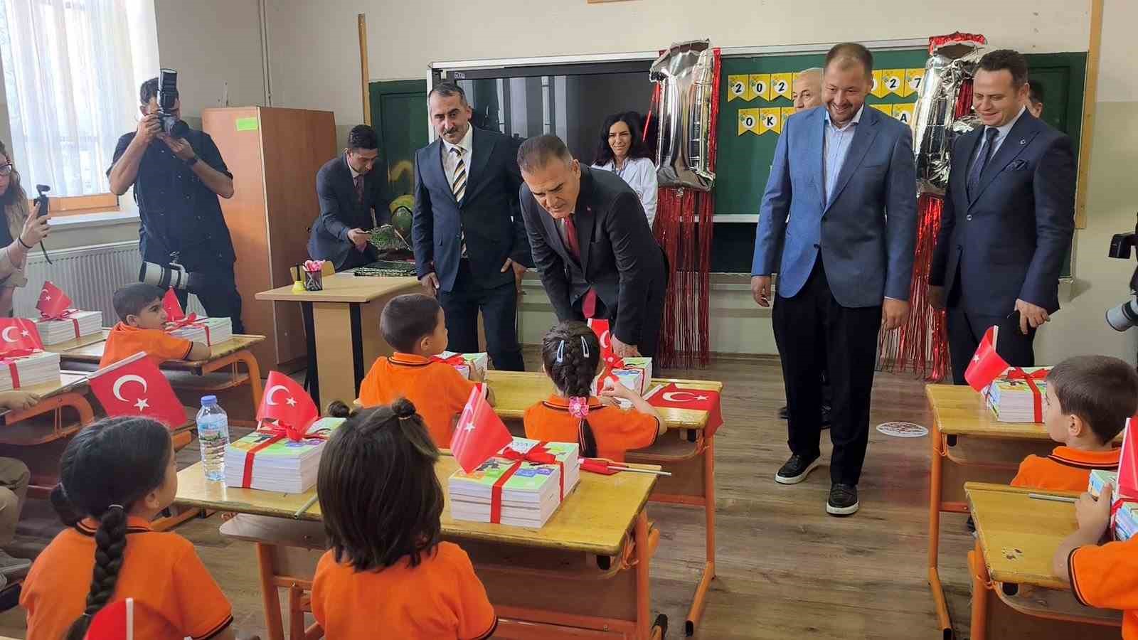 Muğla&rsquo;da 2026-2027 eğitim &ouml;ğretim yılının ilk ders zili &ccedil;aldı