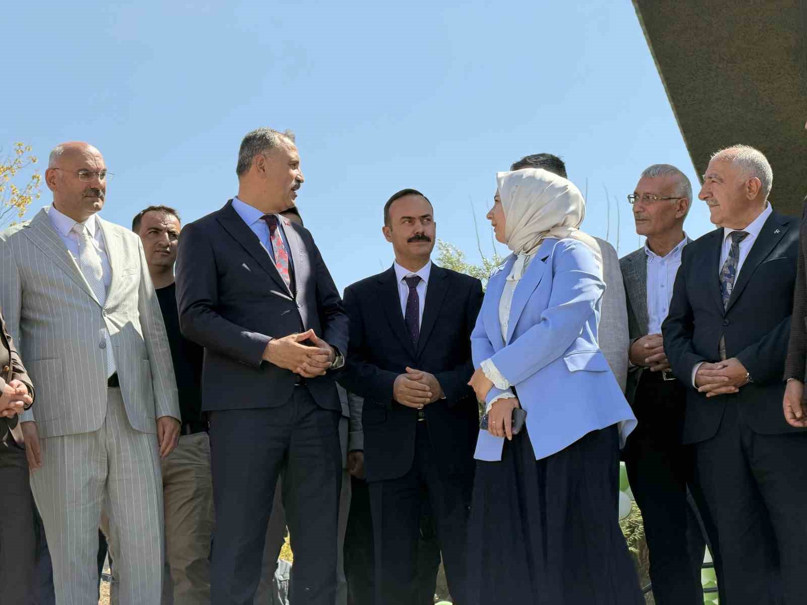 Taşlıçay’da açılan alabalık tesisi ilçe ekonomisine ve sosyal yaşama katkı sunacak