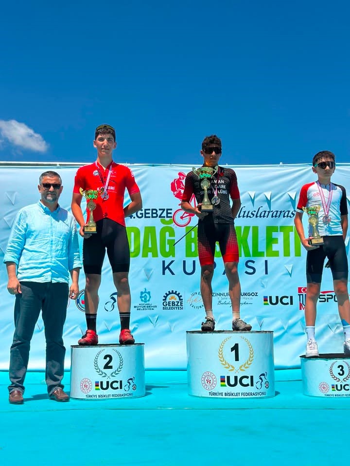 Kayserili sporculardan Gebze’de madalya yağmuru
