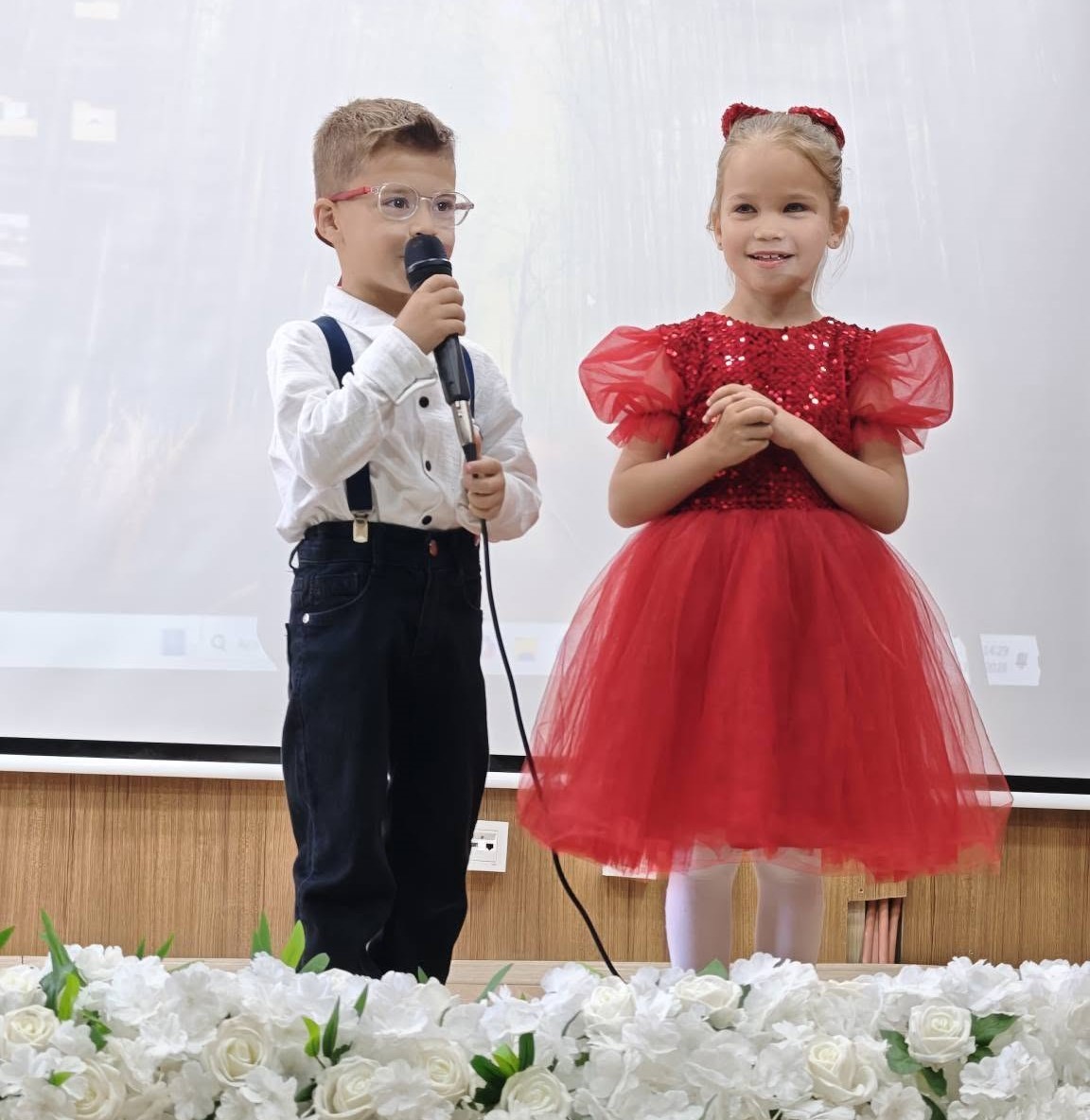 Yeni okulda ilk sahne