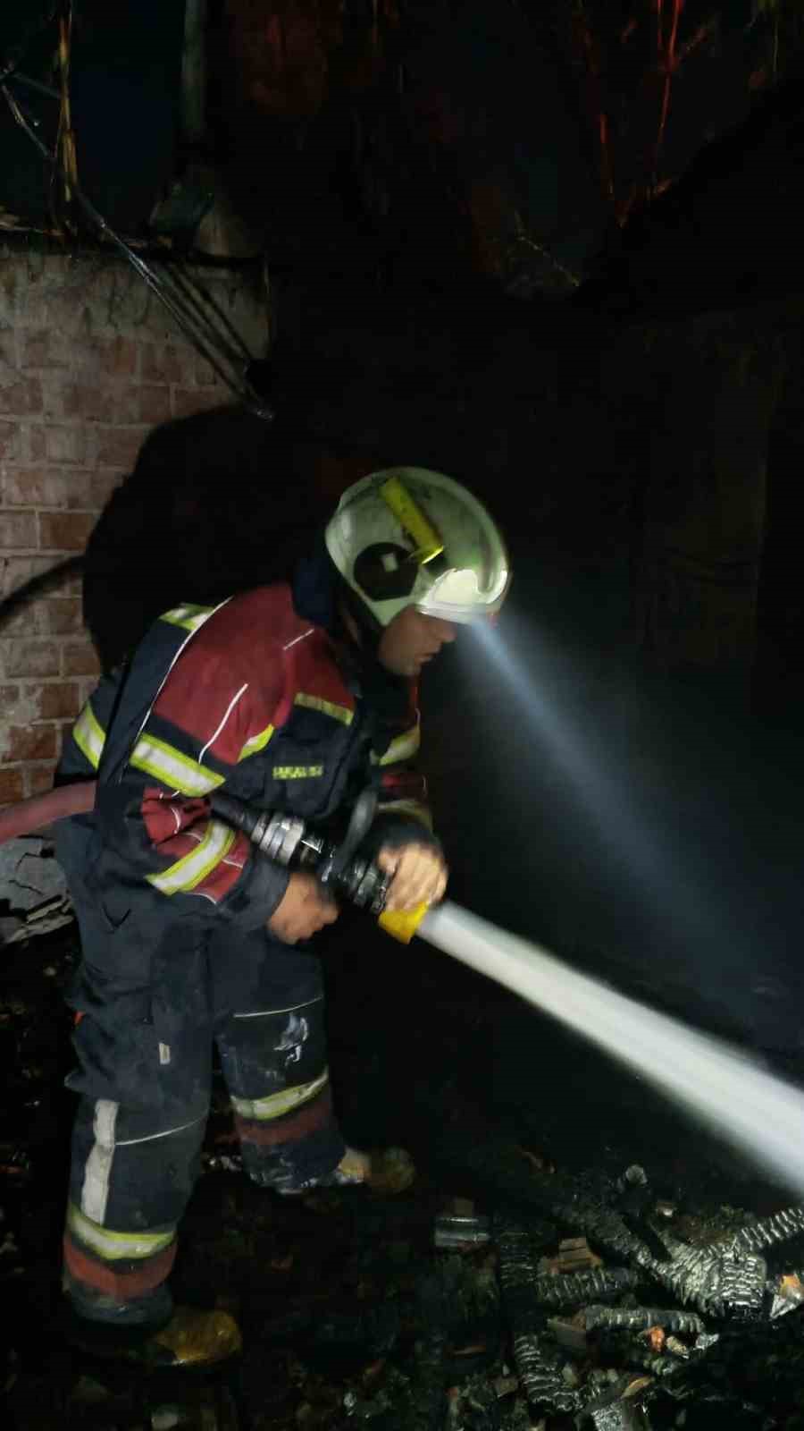 Aydın Büyükşehir itfaiyesi 1 haftada 446 yangına müdahale etti