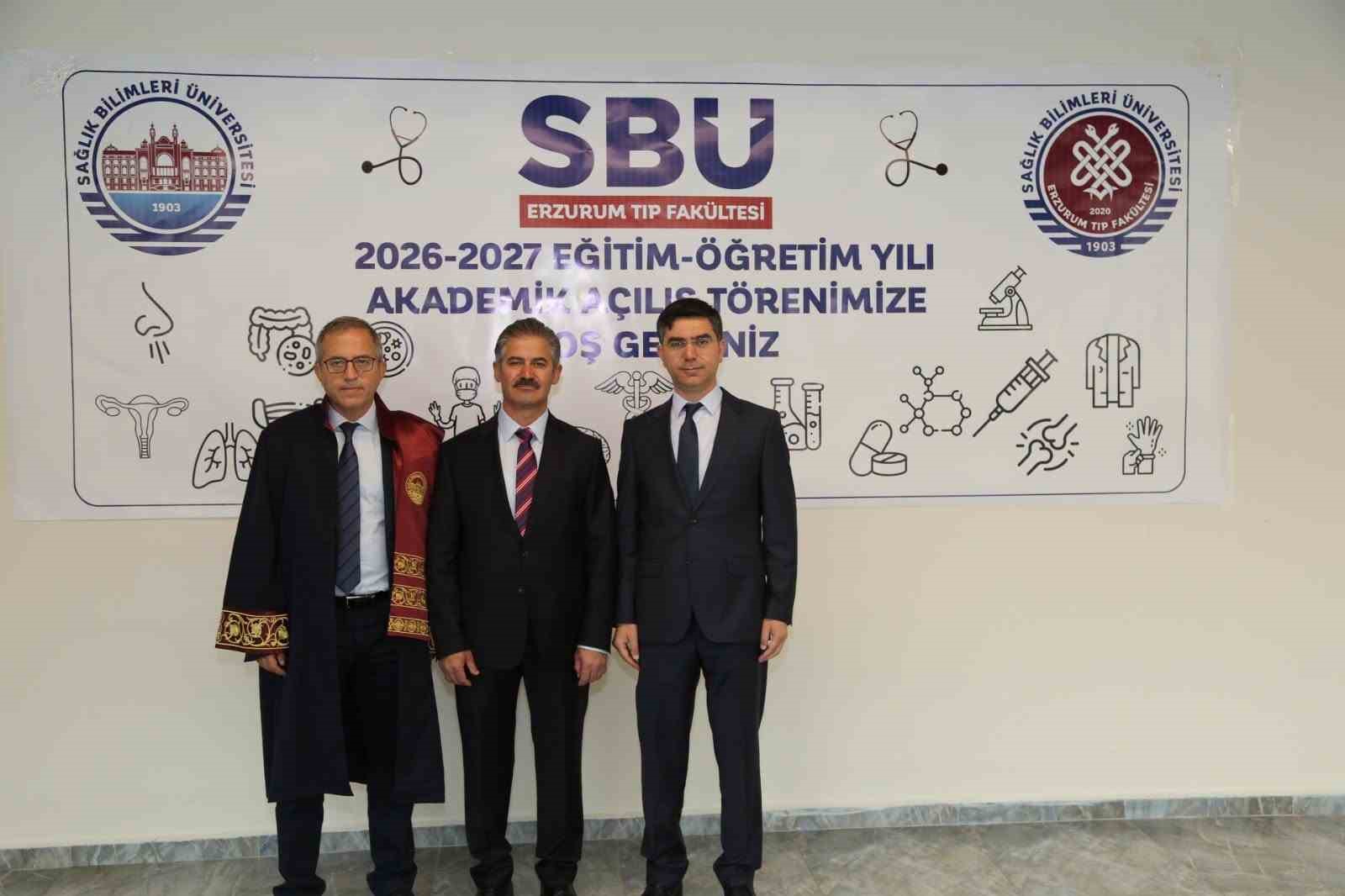 SBÜ Erzurum Tıp Fakültesi Erzurum Tıp Fakültesi’nde akademik açılış yapıldı
