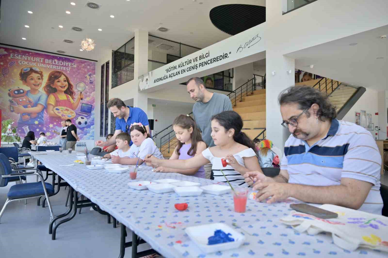 Esenyurt’ta babalar ve çocukları sanatla buluştu