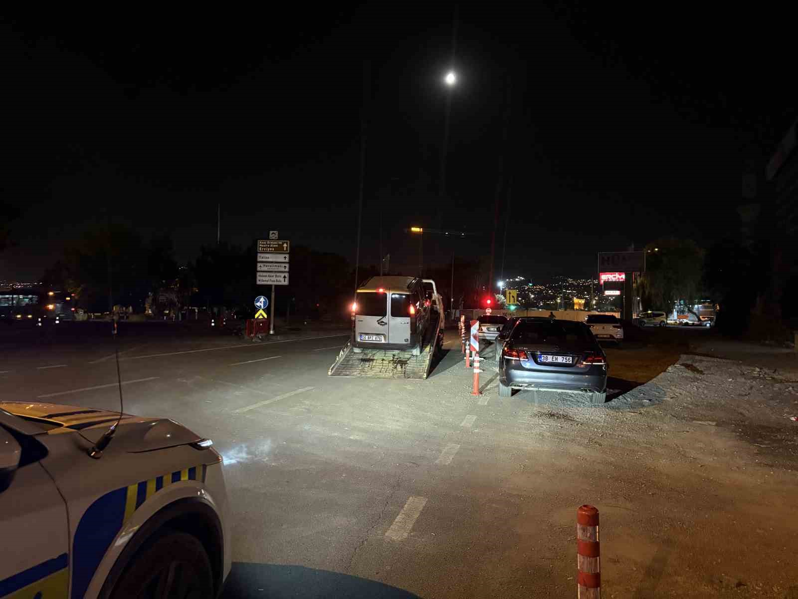 Polisten ka&ccedil;tı, &lsquo;haberim yok&rsquo; dedi
