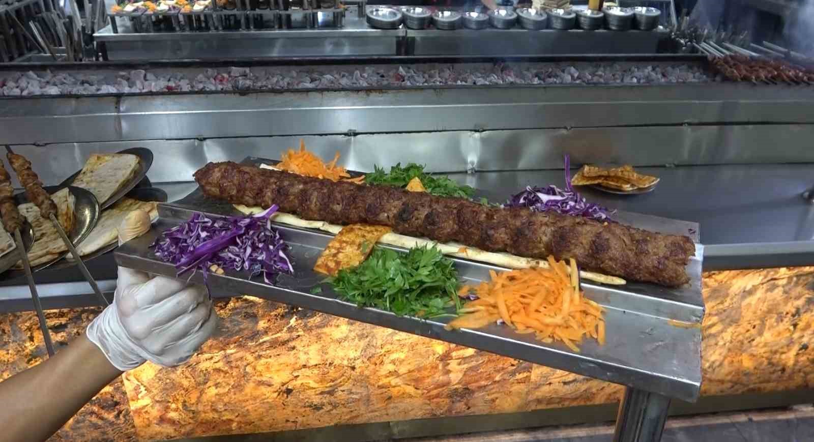 Adana kebabı Ermenistan’da gündem oldu, Adana’dan davet geldi