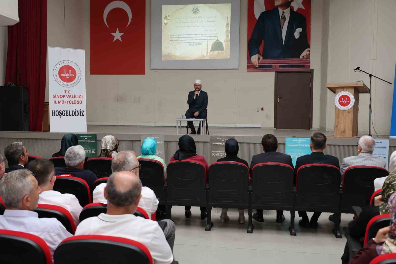 Sinop’ta Mevlid-i Nebi Haftası etkinliği