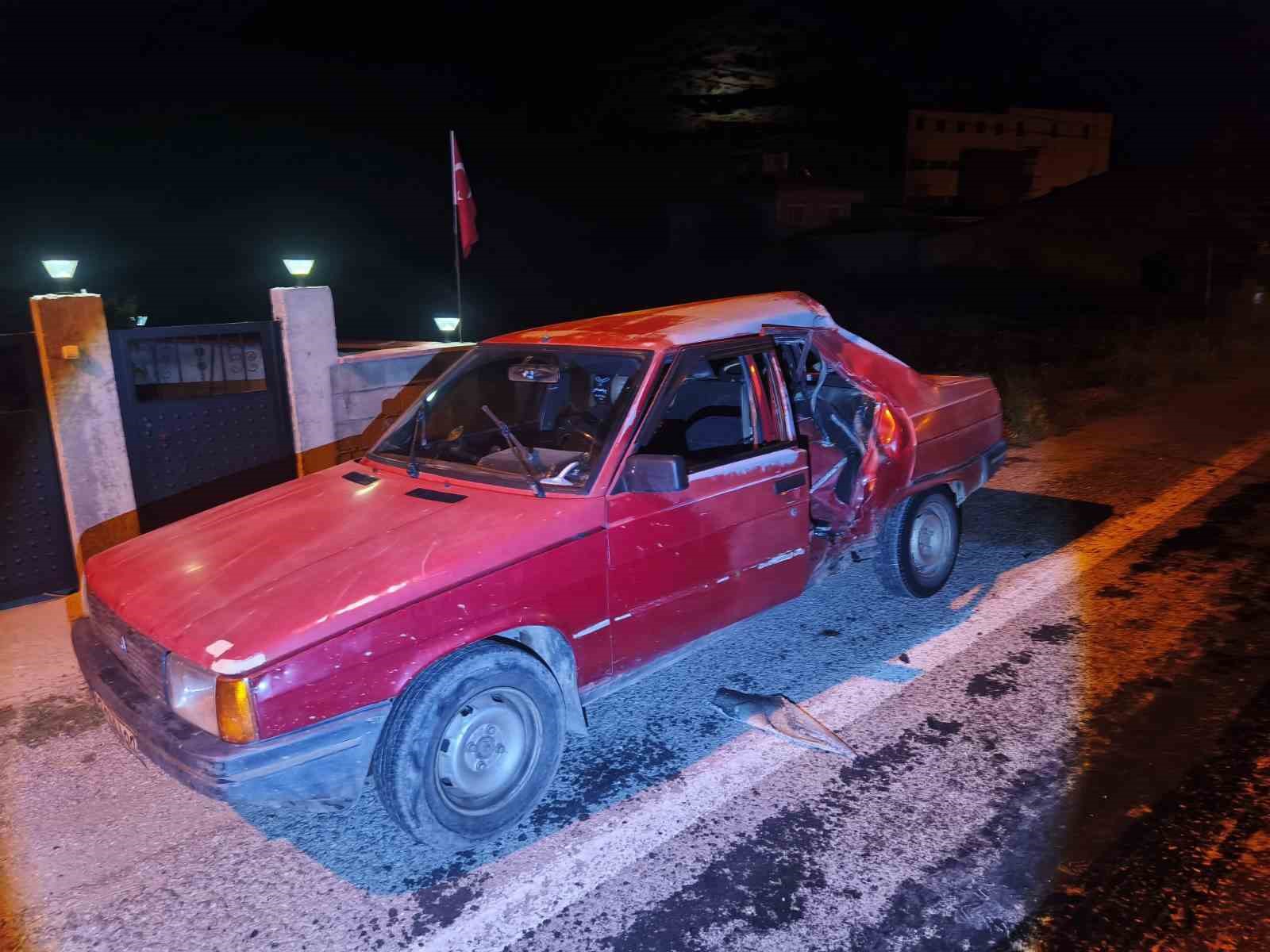 Motoaijlet sürücüsü kazada hayatını kaybetti