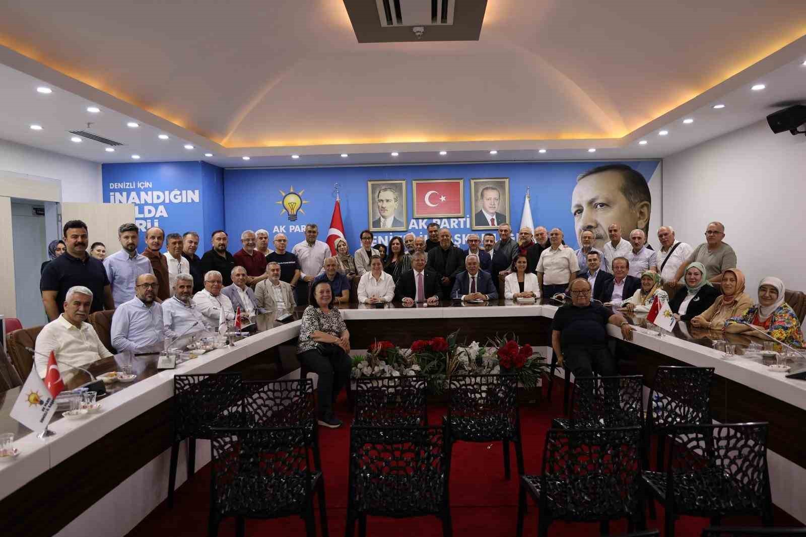 Denizli AK Parti&rsquo;de &rsquo;vefa&rsquo; zirvesi