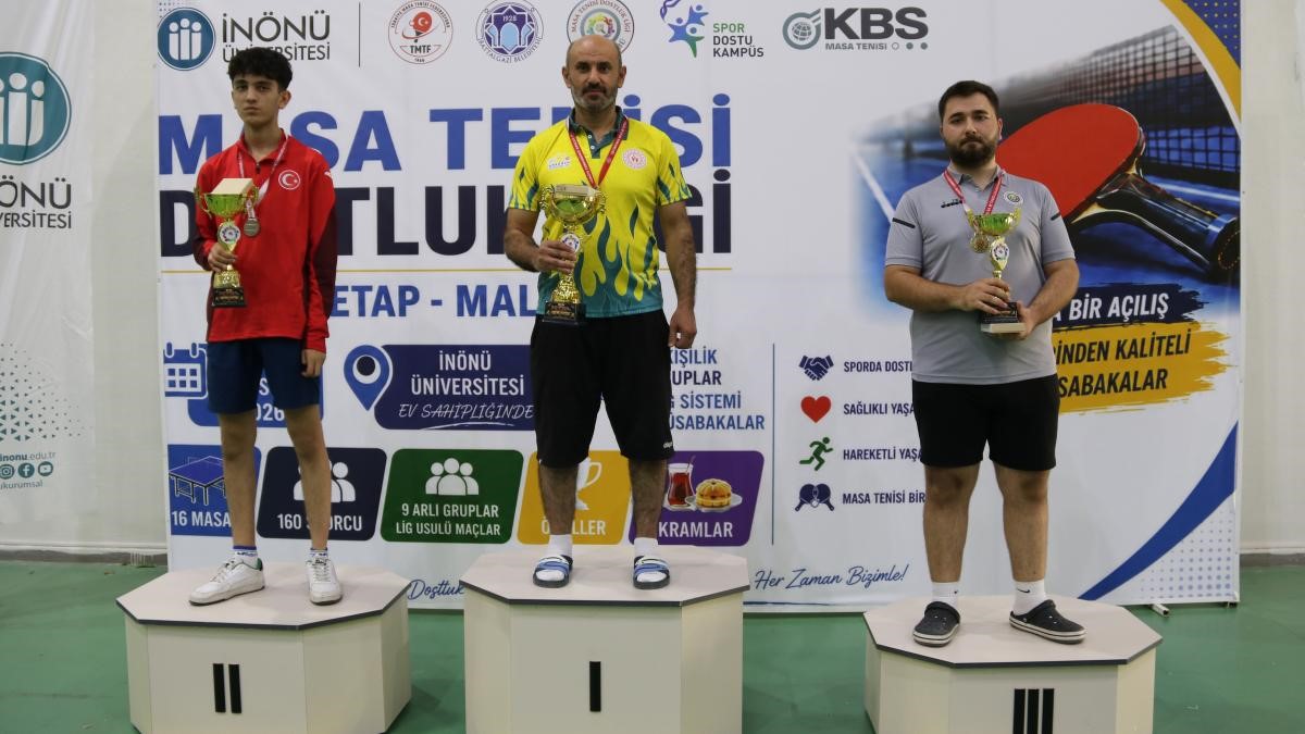 Masa Tenisi Dostluk Ligi&rsquo;nde kupalar sahiplerini buldu