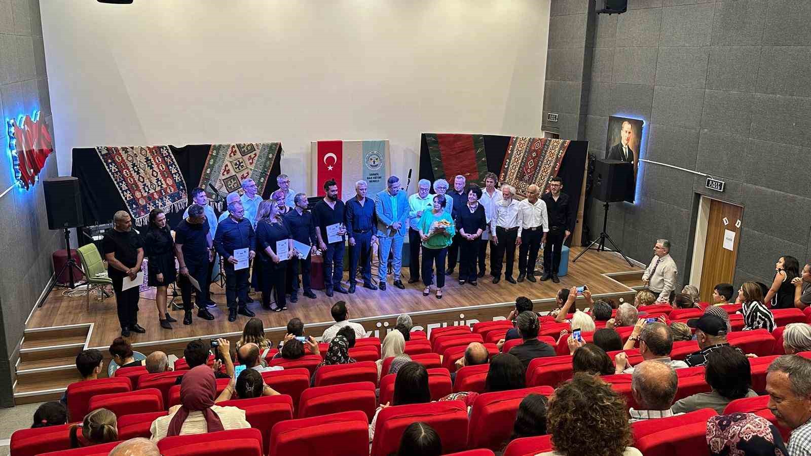 Hayat Boyu &Ouml;ğrenme Haftası&rsquo;nda t&uuml;rk&uuml; dolu gece