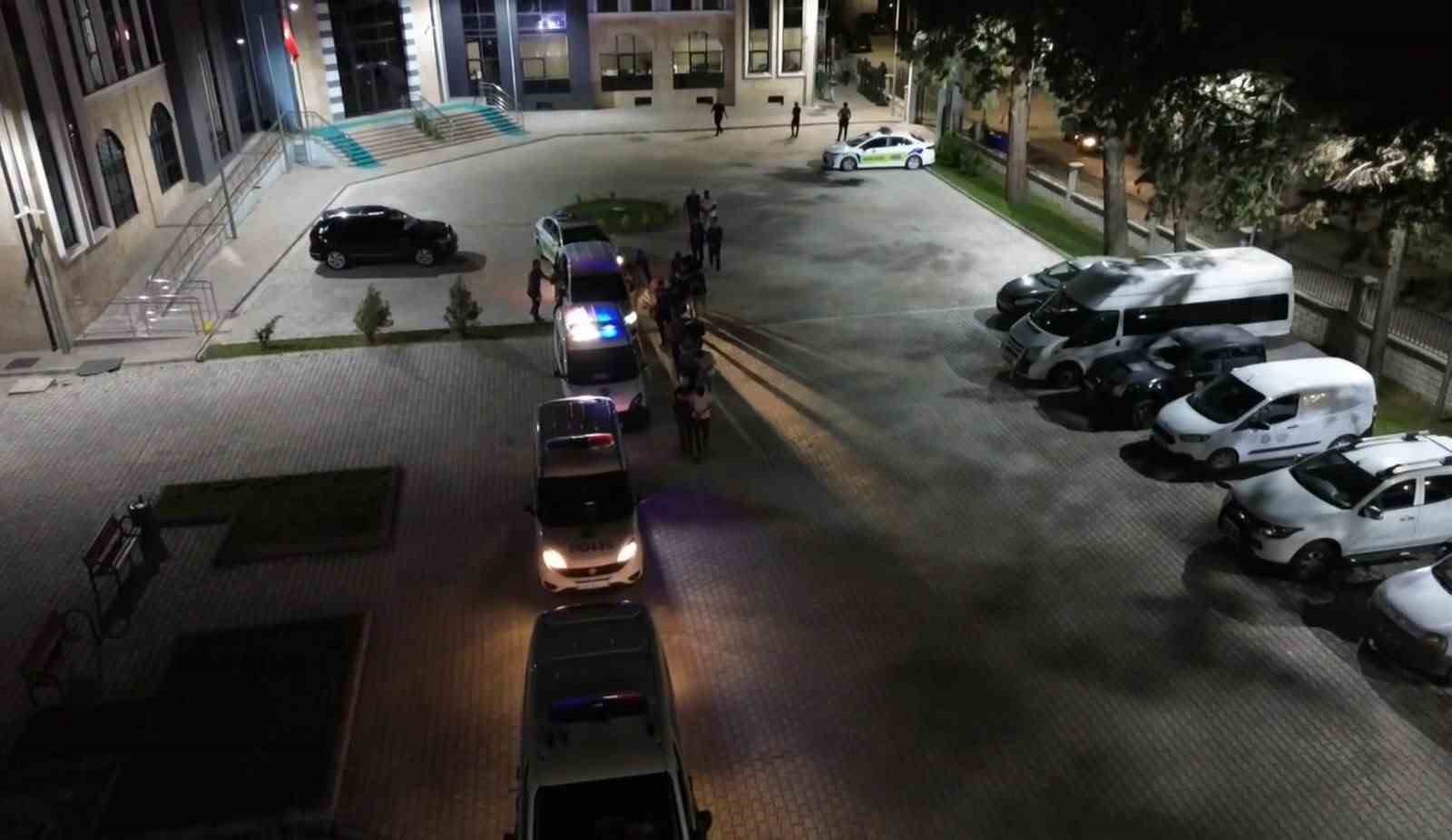 Kütahya merkezli uyuşturucu operasyonu: 24 gözaltı