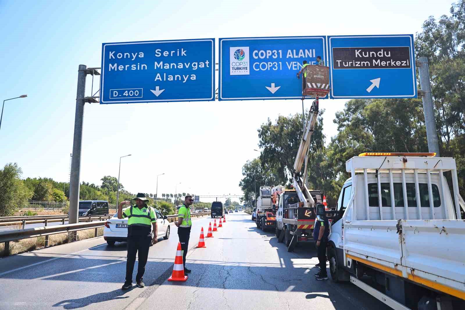 Antalya’nın yolları COP31 İklim Zirvesi’ne hazırlanıyor