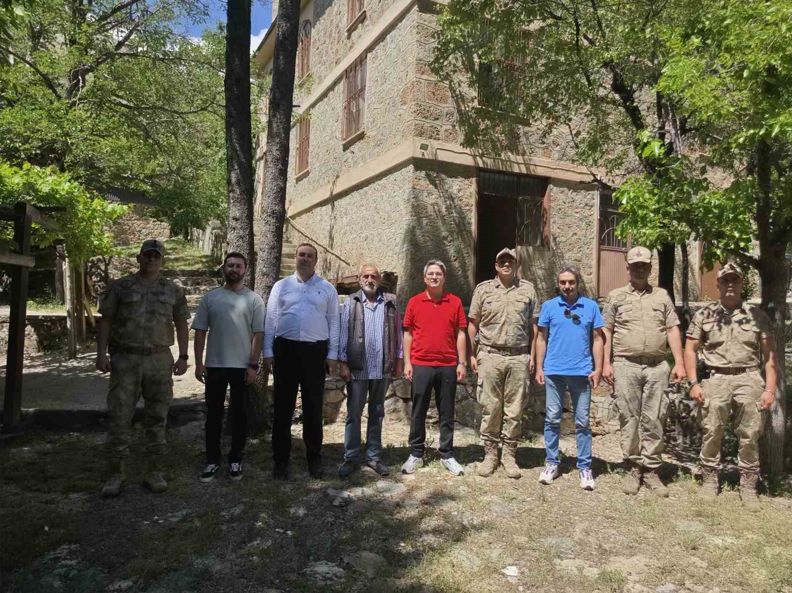 Kaymakam Arıkan, Yeşilyayla ve Yeşilyamaç köylerinde incelemelerde bulundu