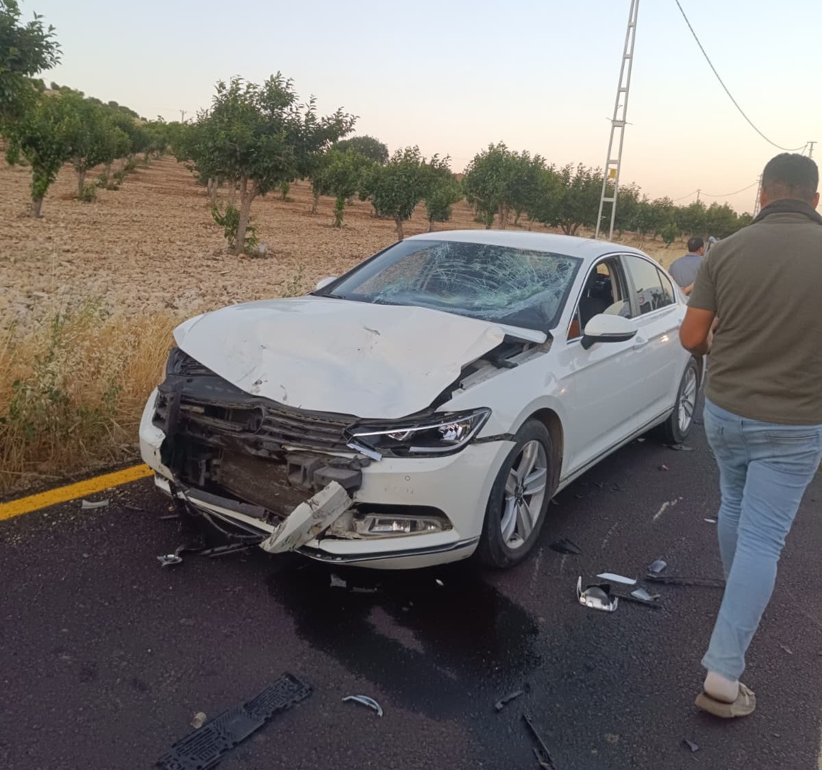 Otomobil ile motosiklet &ccedil;arpıştı: 4 yaralı