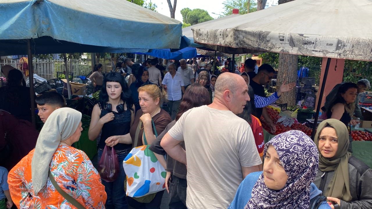 Tarihi Salı Pazarı’nda bayram bereketi