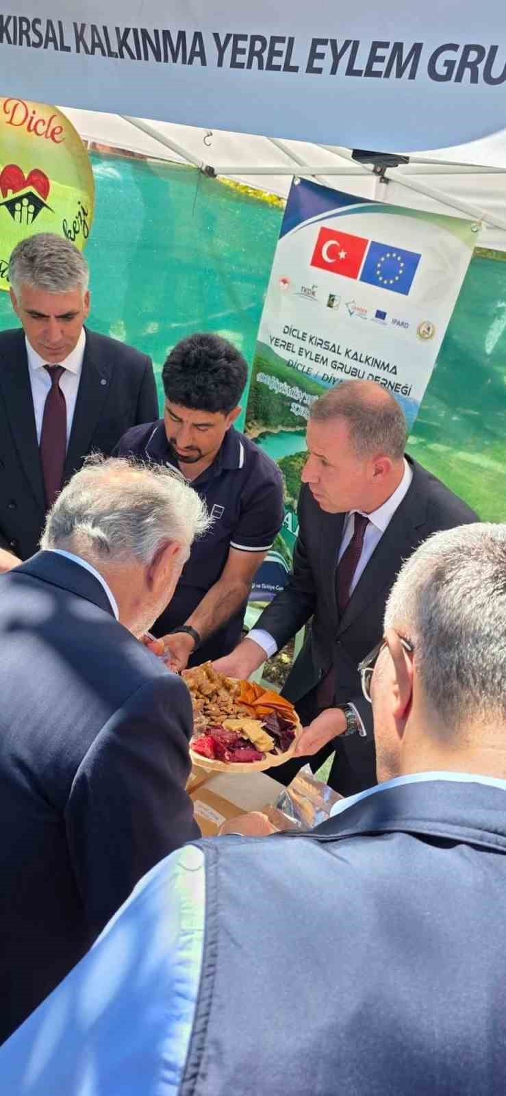 Dicle&rsquo;nin yerel &uuml;r&uuml;nleri ve lezzetleri Ankara&rsquo;da g&ouml;r&uuml;c&uuml;ye &ccedil;ıktı