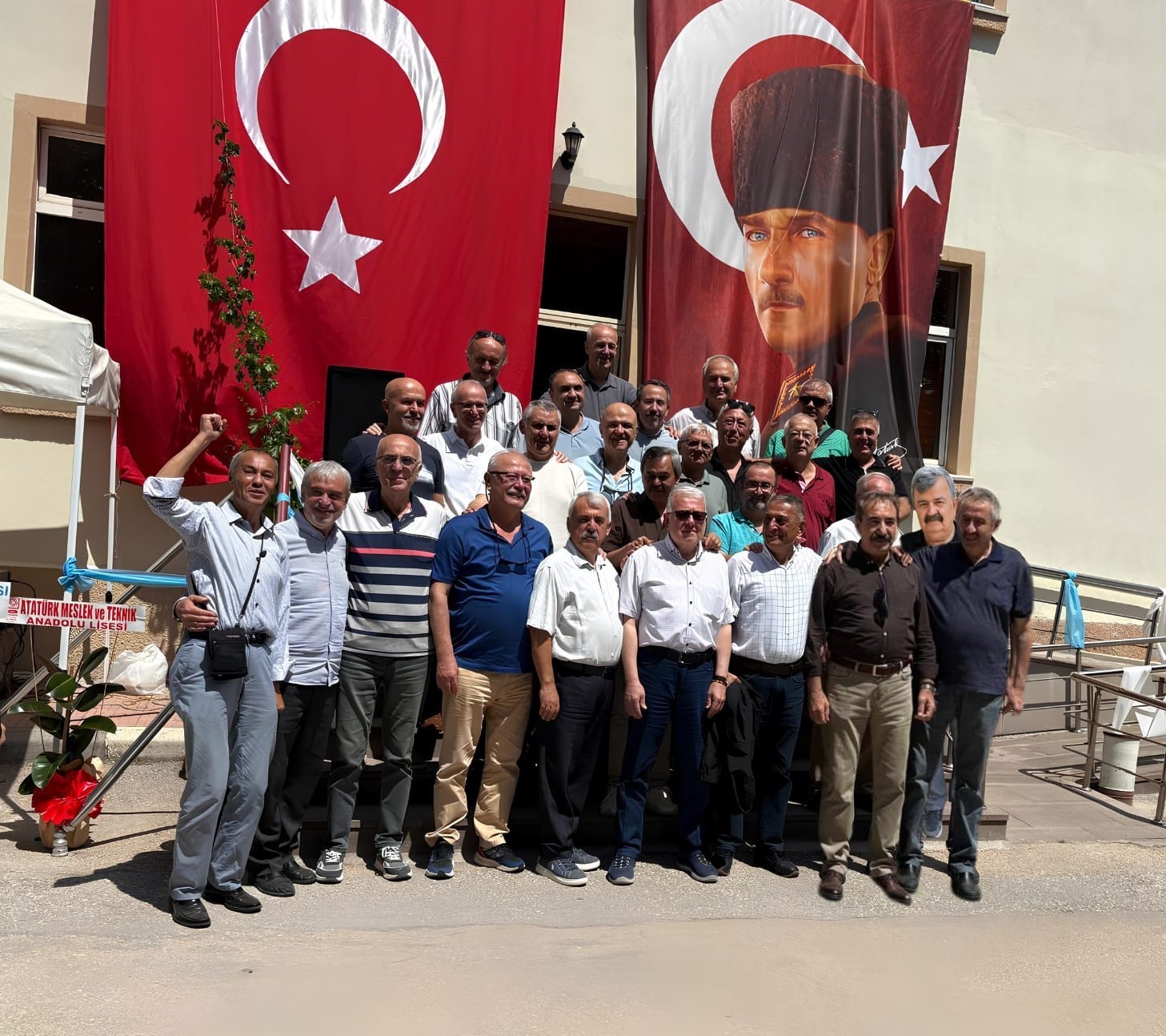 Demiryol Meslek Okulu mezunları Eskişehir’de buluştu